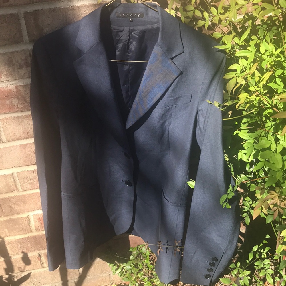 Navy blue linen Blazer 💕.   Size 6